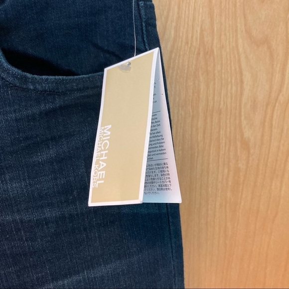 MICHAEL KORS Sz 2 Selma Flare Dark Wash Jeans - Picture 8 of 11